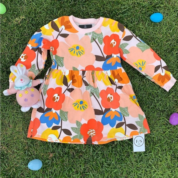 KIDS LONG SLEEVE PINK FLORAL DRESS - Picture 2 of 5